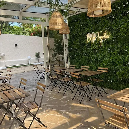 加纳加利亚酒店 酒店 3*